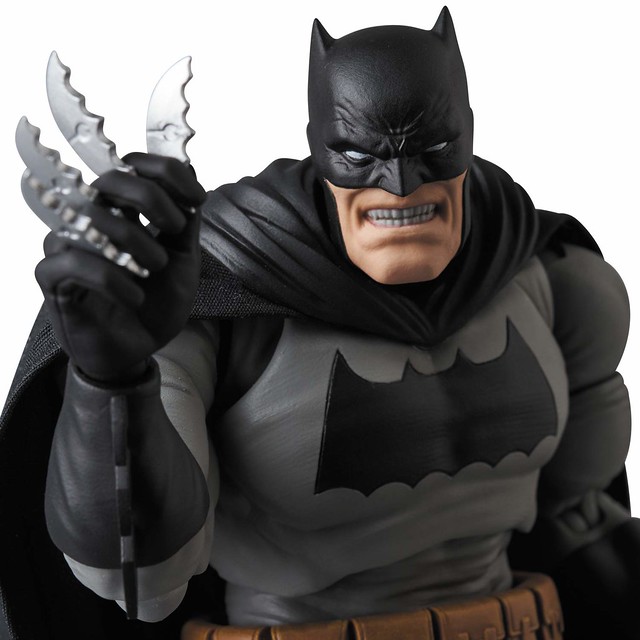MAFEX Batman: Return of the Dark Knight