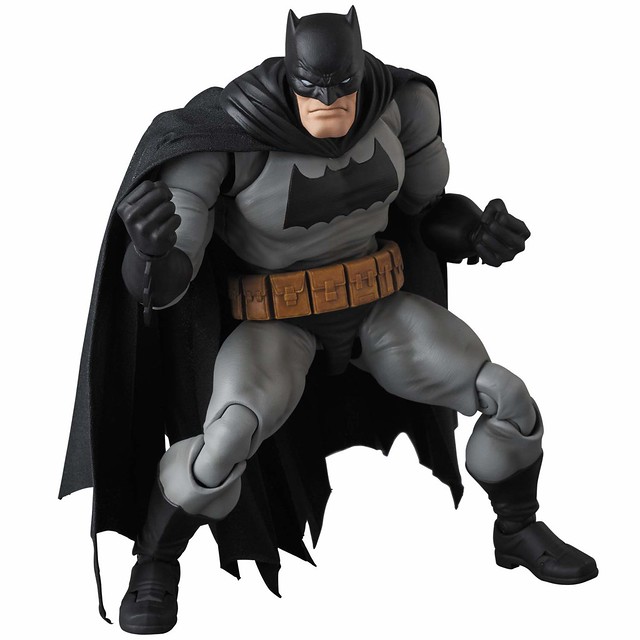 MAFEX Batman: Return of the Dark Knight