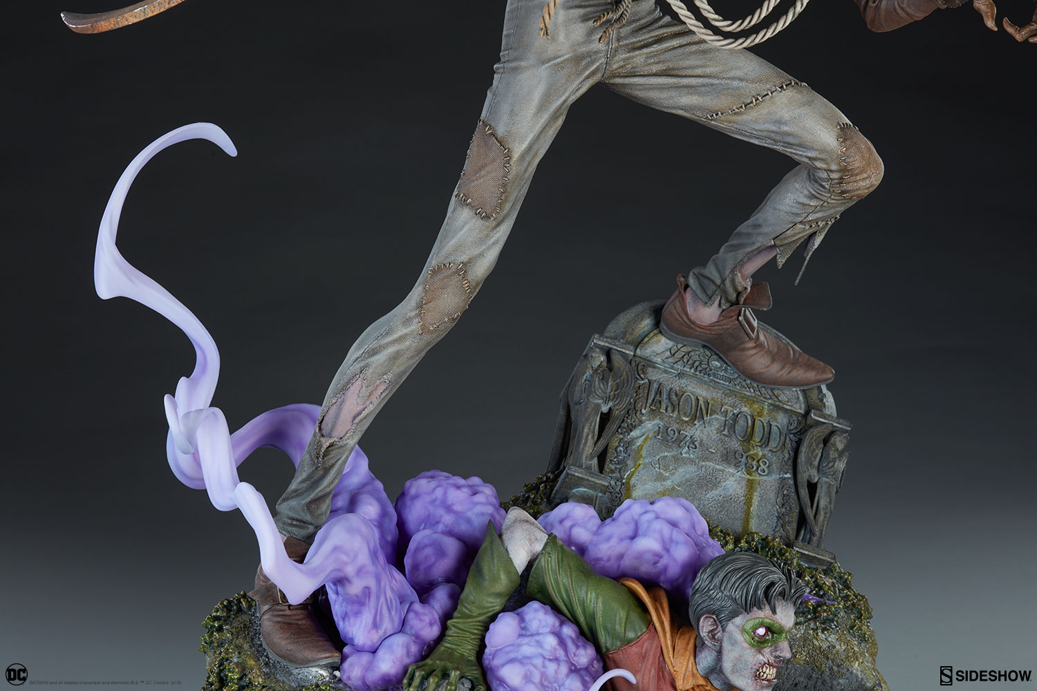 Scarecrow (Premium Format™ Figure by Sideshow Collectibles)