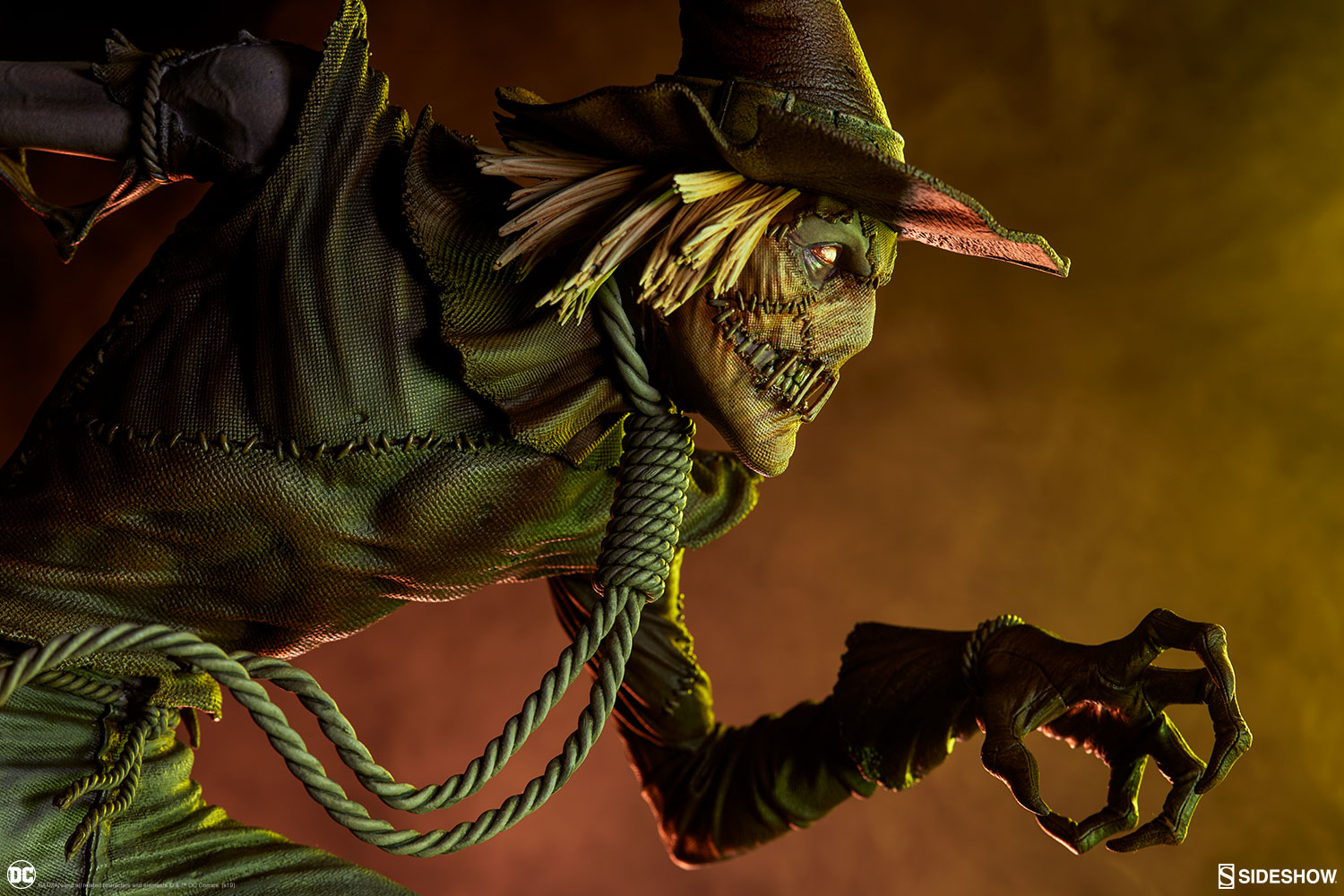 Scarecrow (Premium Format™ Figure by Sideshow Collectibles)