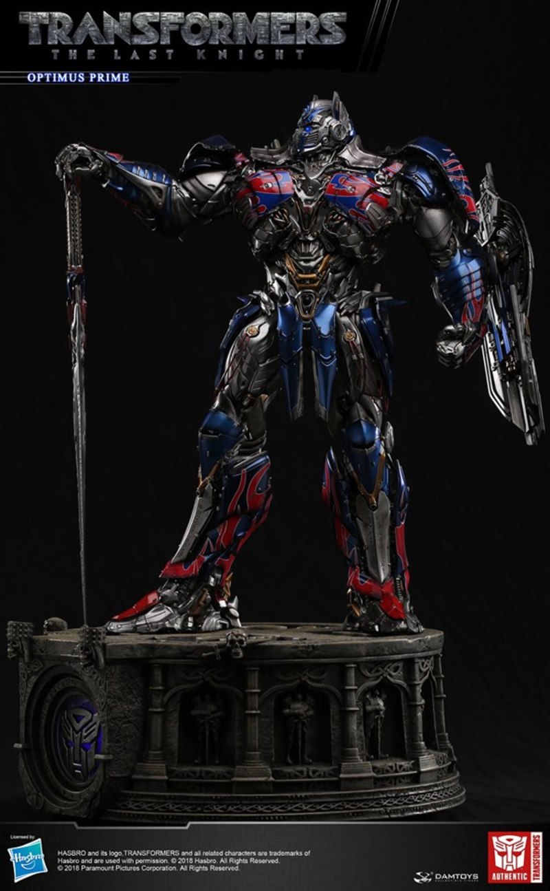 DAMTOYS CLASSIC SERIES: 29-INCH TRANSFORMERS :THE LAST KNIGHT OPTIMUS PRIME LIGHT-UP STATUE