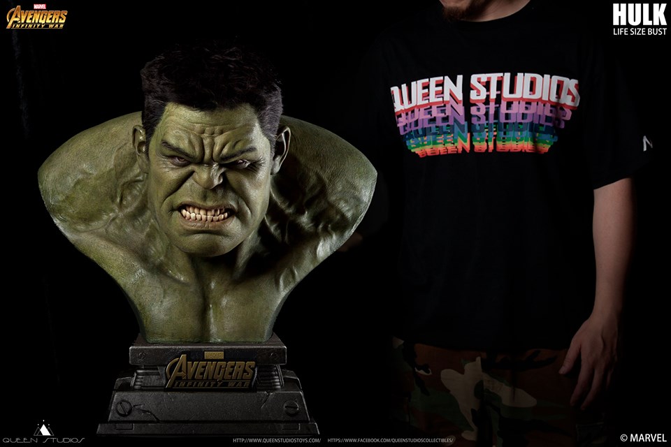 Queen Studios Green Hulk Life-Size Bust