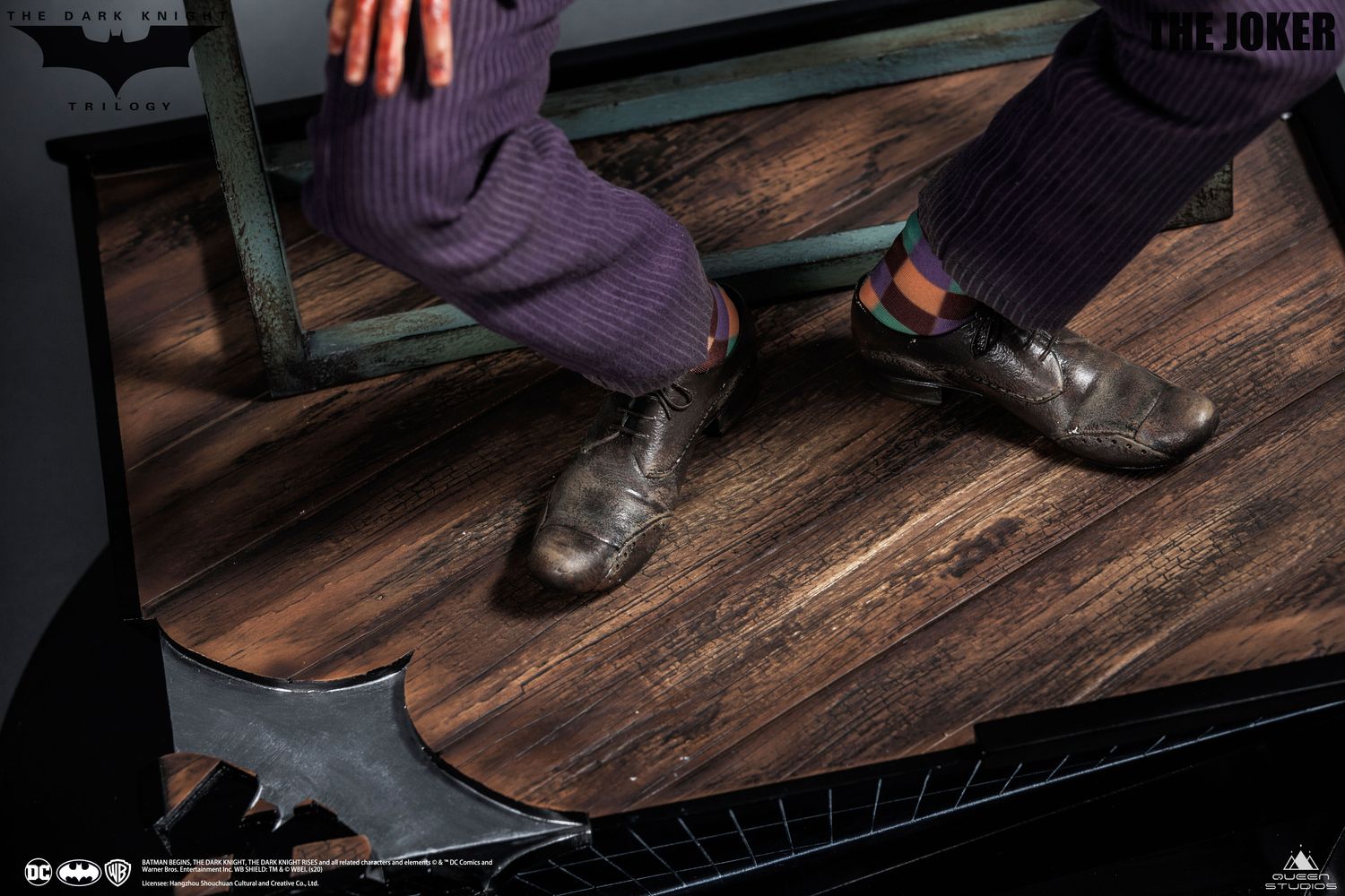 Queen Studios DC movie - Batman: Dark Knight - clown JOKER 1:3 full body statue