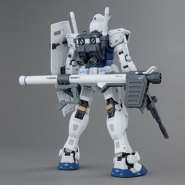 MG 1100 RX-78-2 Gundam Ver.3.0 [Gundam Base Color]