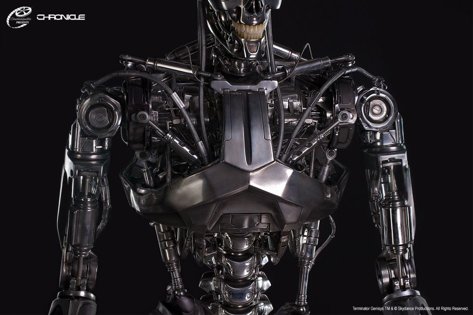 TERMINATOR GENISYS: LIFE SIZED T-800 ENDOSKELETON STATUE