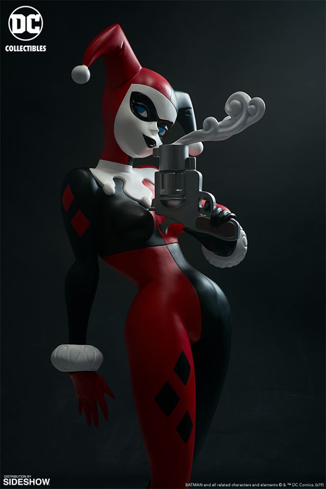 DC Collectibles Harley Quinn Life-Size Figure