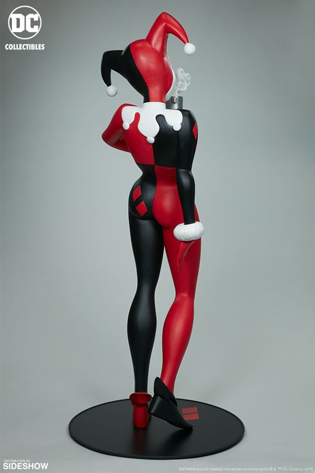 DC Collectibles Harley Quinn Life-Size Figure