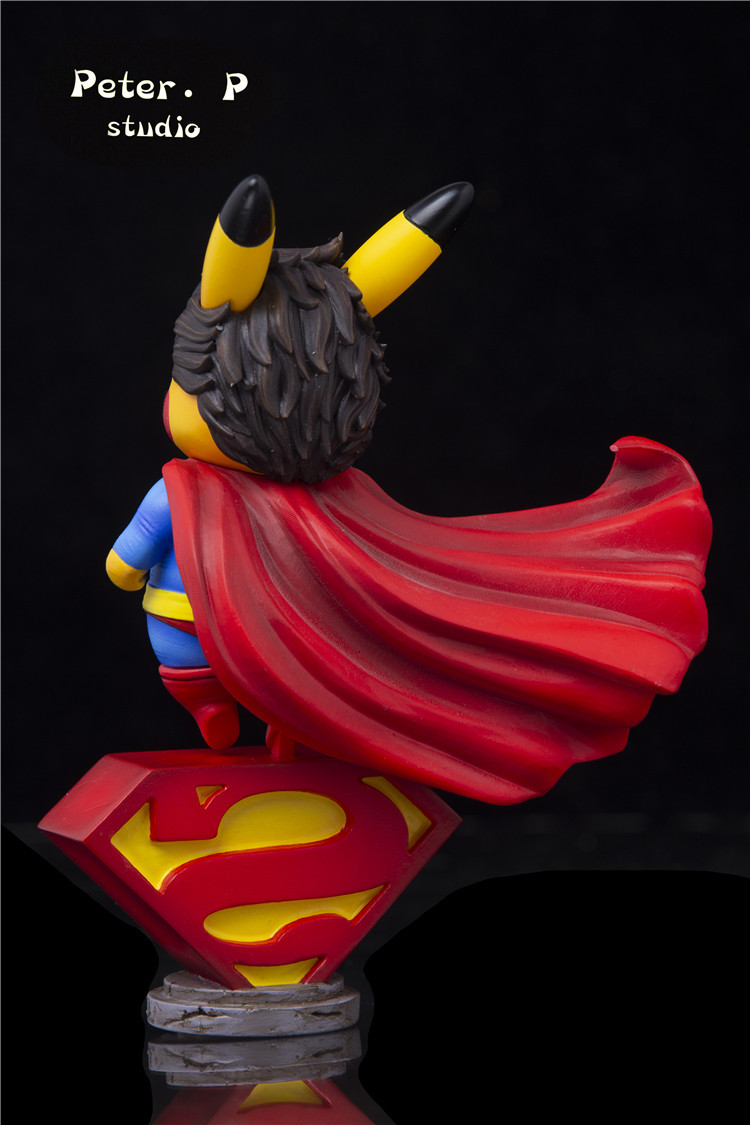 Pikachu Cos Superman