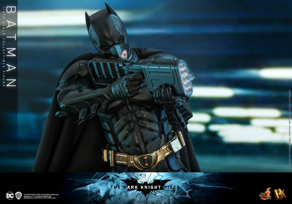 Batman: The Dark Knight Rises - Batman & Bat Mobile 1/6