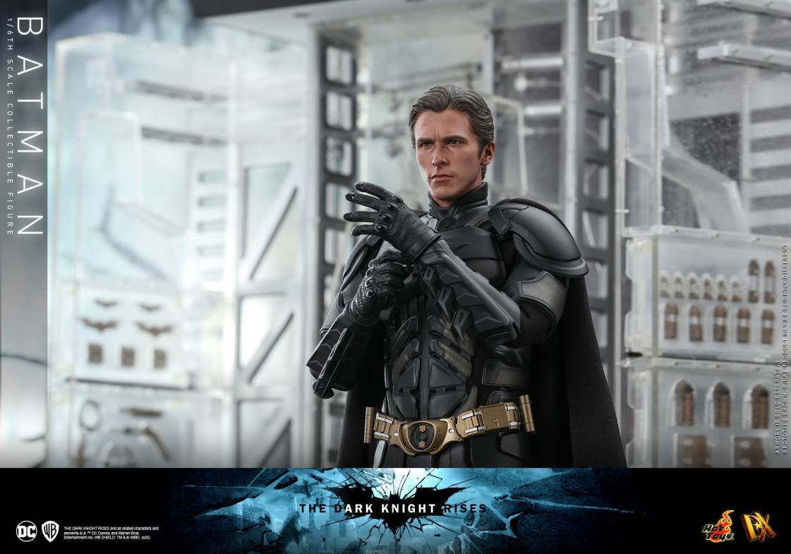 Batman: The Dark Knight Rises - Batman & Bat Mobile 1/6