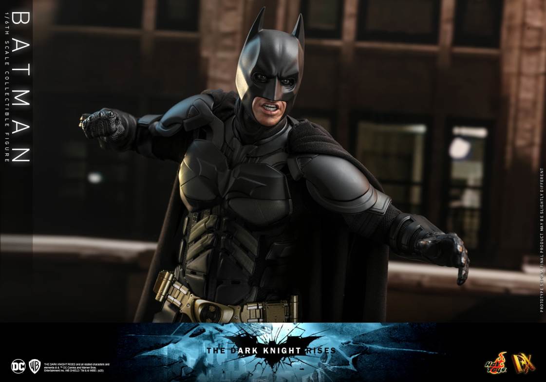Batman: The Dark Knight Rises - Batman & Bat Mobile 1/6