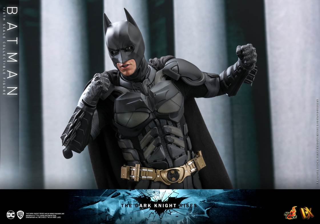 Batman: The Dark Knight Rises - Batman & Bat Mobile 1/6