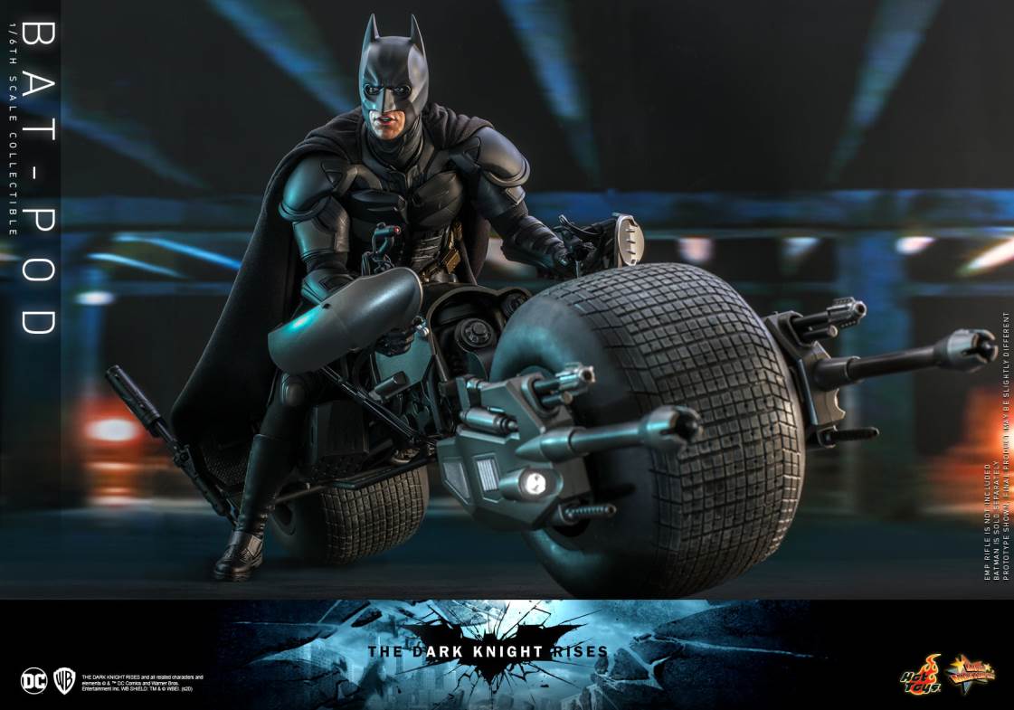 Batman: The Dark Knight Rises - Batman & Bat Mobile 1/6