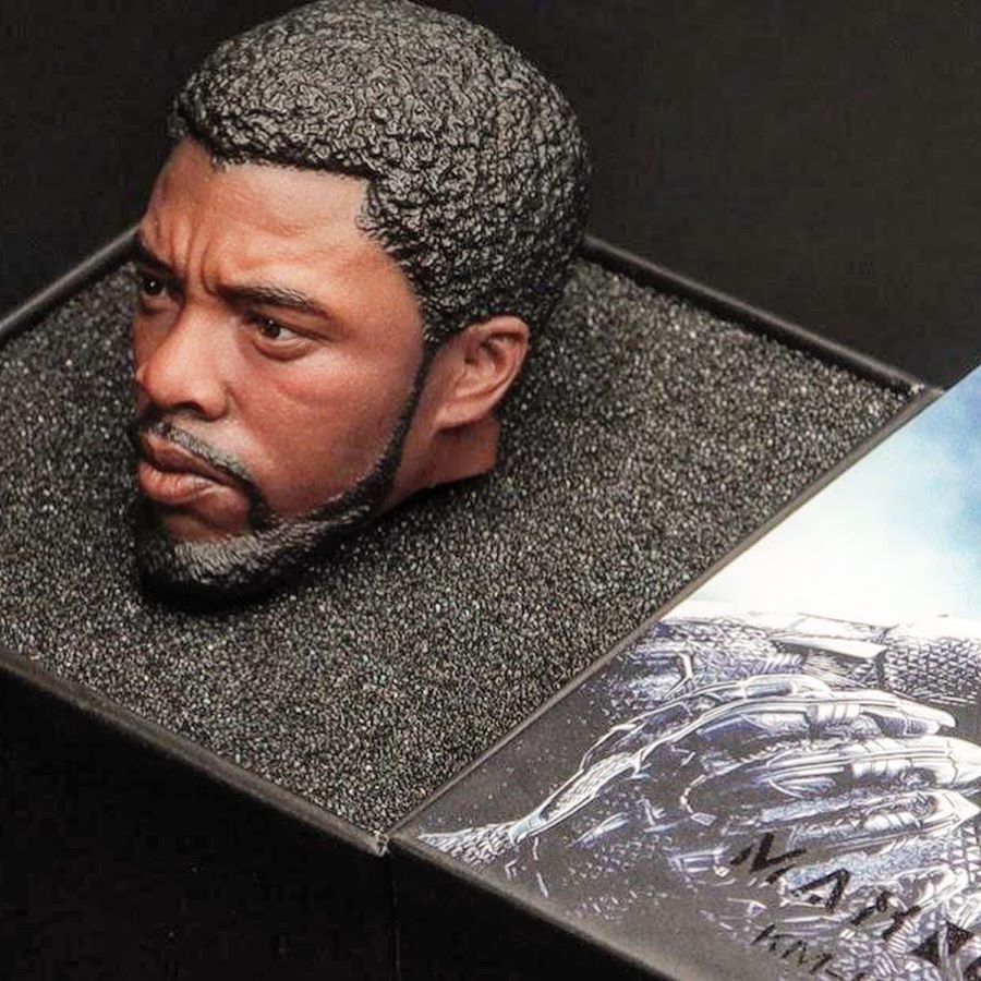 1/6 Black Panther limited edition head carving set