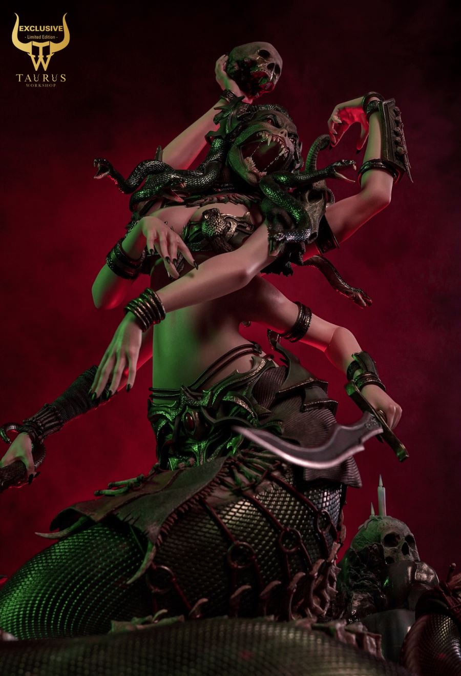 QUEENS OF OBLIVION 1/4 SKALYTHIA