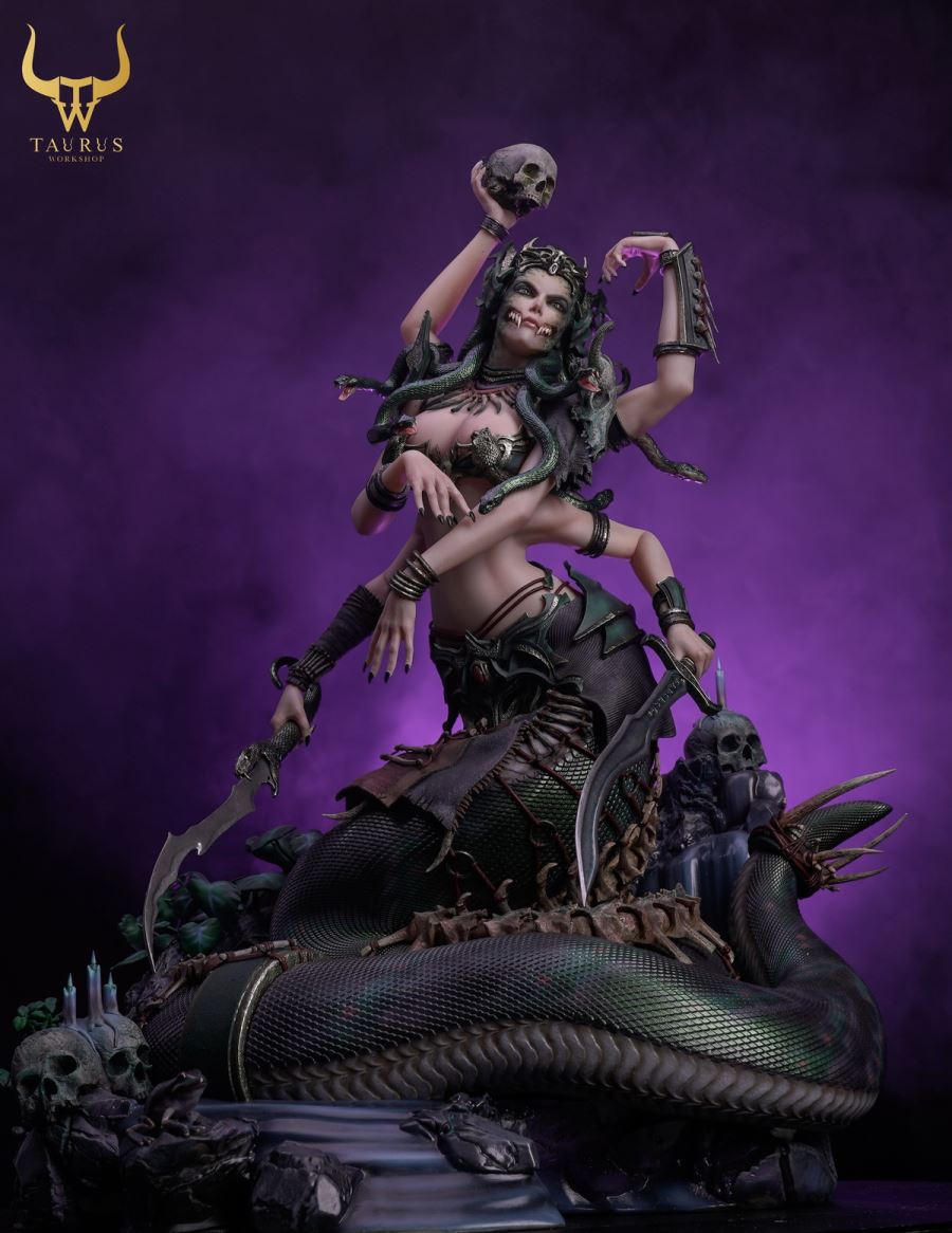 QUEENS OF OBLIVION 1/4 SKALYTHIA