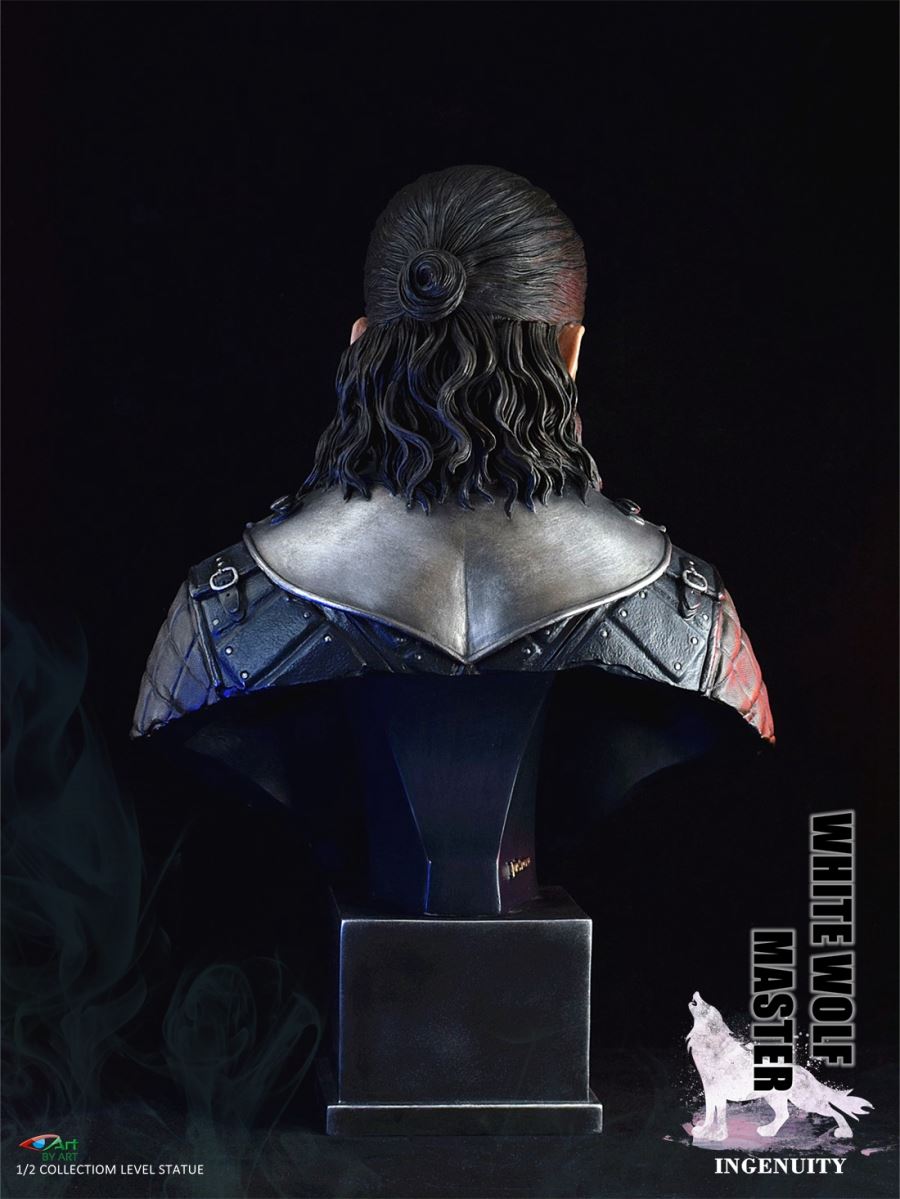 1/2 WHITE WOLF MASTER BY 011