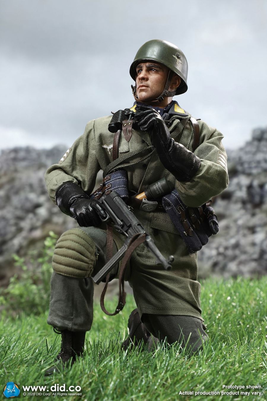 1/6 World War II Paratrooper Green Devil-Schmeling