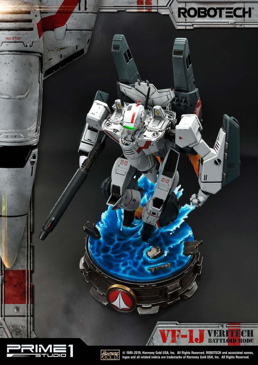 Robotec Saga VF-1J Officer's Veritech Battloid Mode