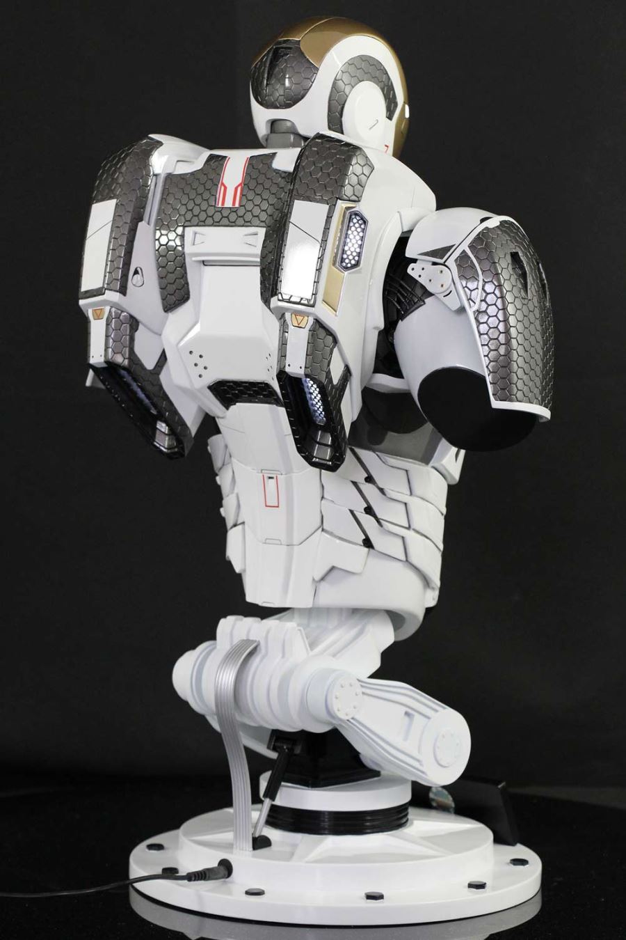 1/2 IRON MAN Iron Man Mark 39 Gemini Bust