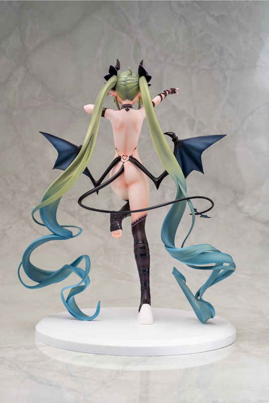 DELUXE Original Character Riisu-chan 1/6