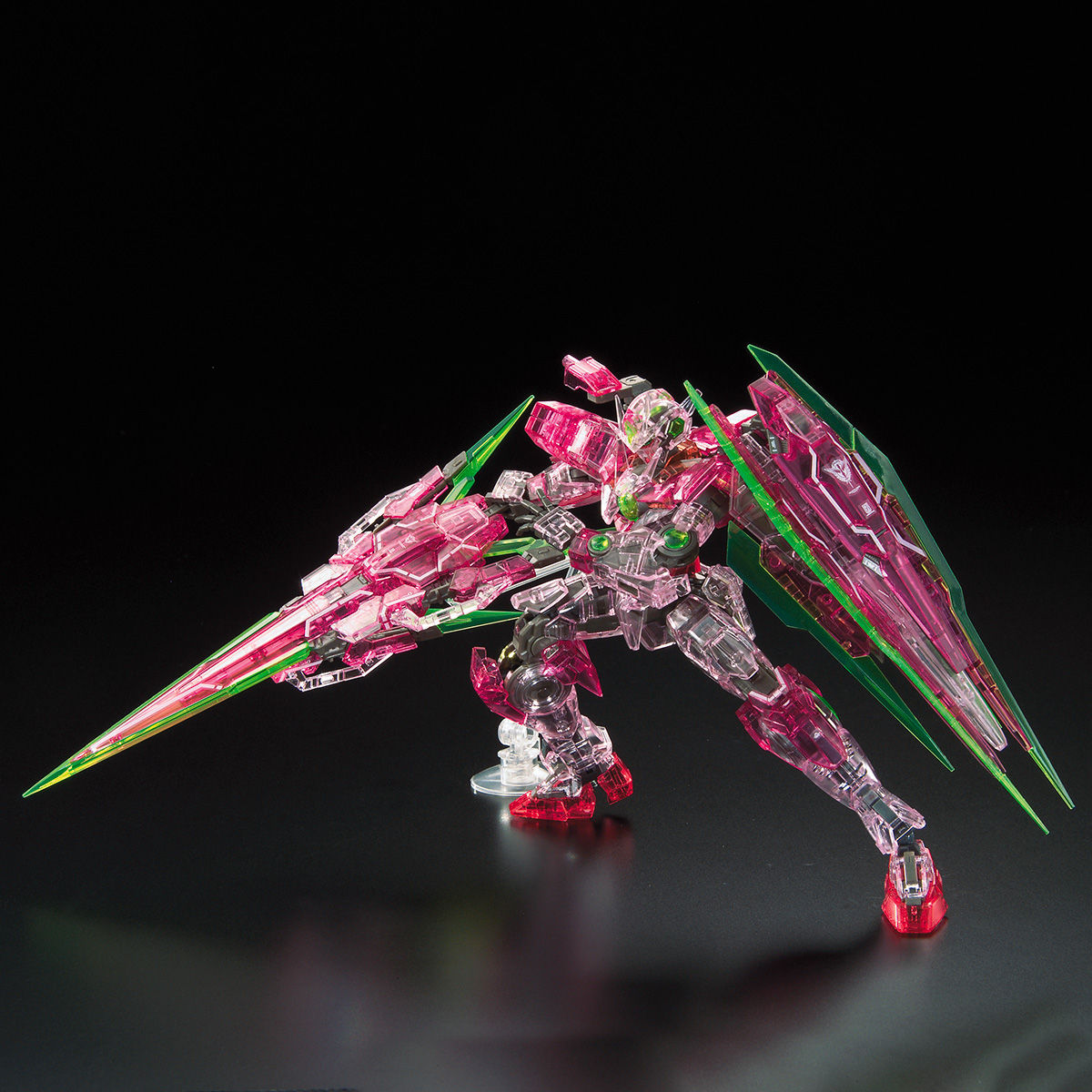 Mobile Suit Gundam 00V: Battlefield Record - GNT-0000 / FS 00 Qan [T] Full Saber -Trans-Am Clear- RG 1/144