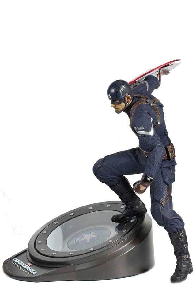 Captain America: Winter Soldier 1/4 Scale