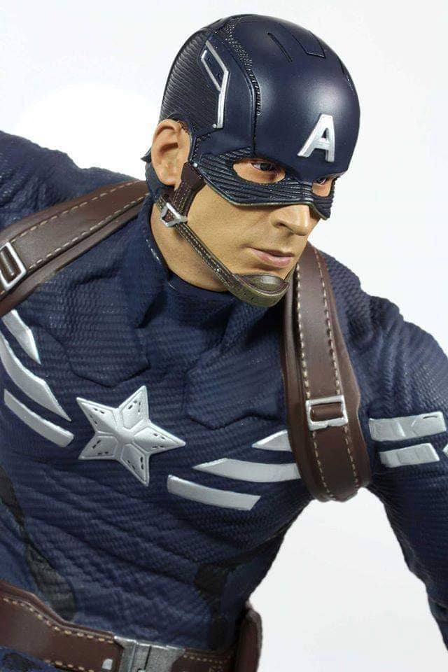 Captain America: Winter Soldier 1/4 Scale