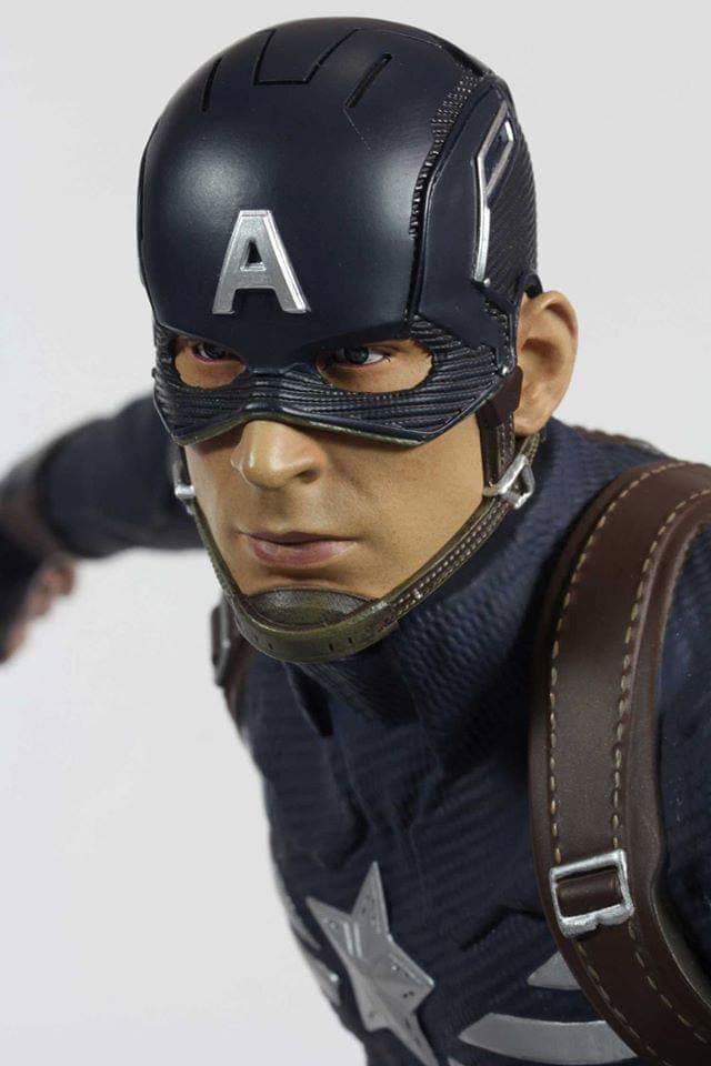 Captain America: Winter Soldier 1/4 Scale