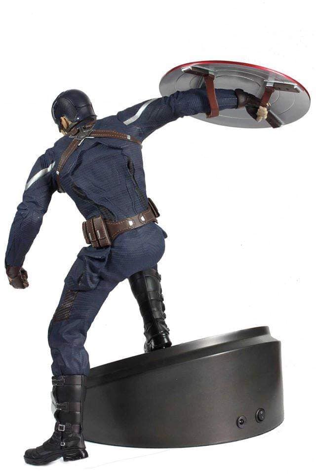Captain America: Winter Soldier 1/4 Scale