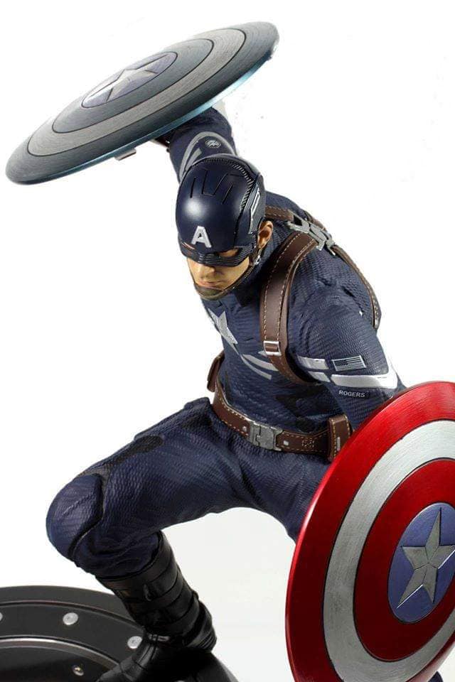 Captain America: Winter Soldier 1/4 Scale