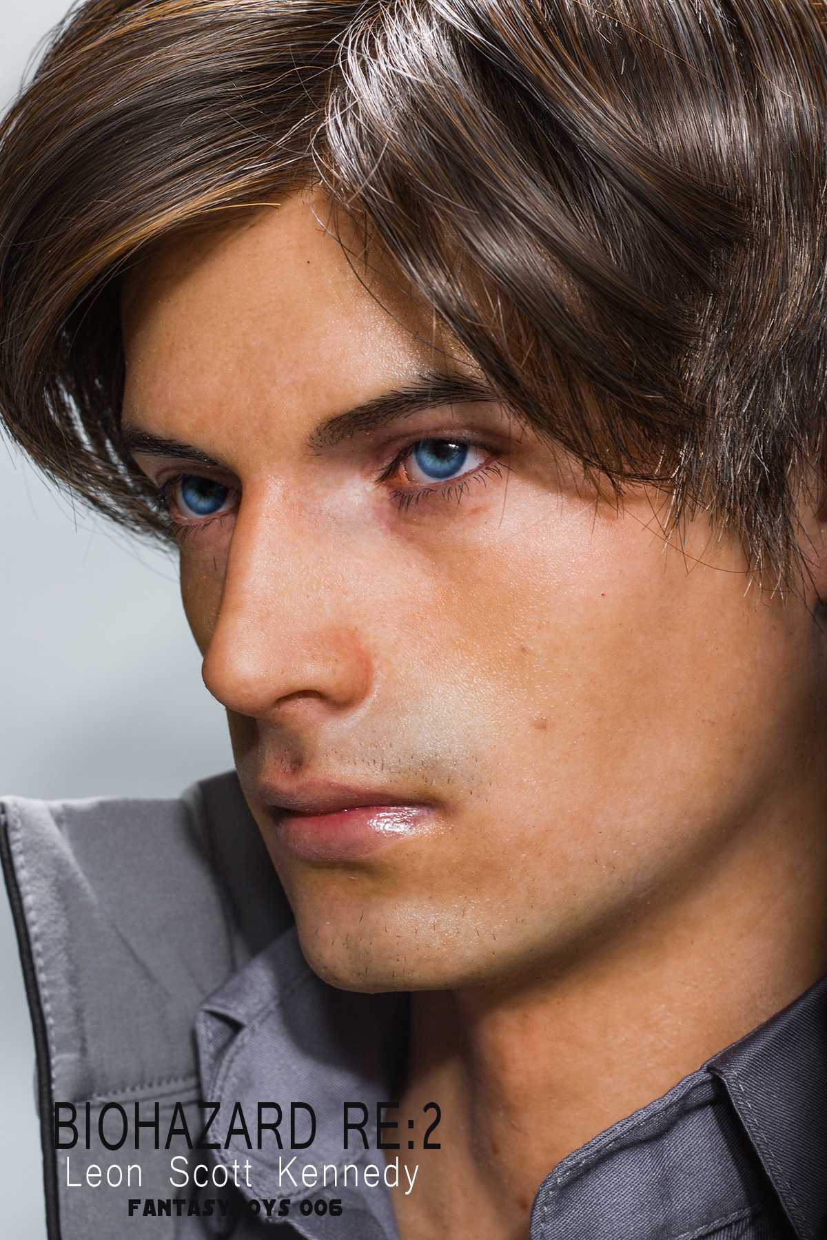 Resident Evil 2 Remastered - Leon Scott Kennedy 1/2 Statue