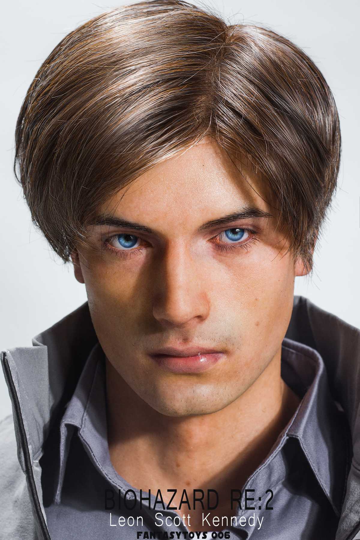 Resident Evil 2 Remastered - Leon Scott Kennedy 1/2 Statue