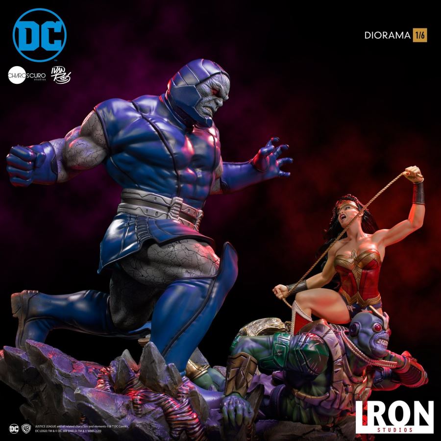 Wonder Woman Vs Darkseid Diorama 1/6 - DC Comics by Ivan Reis