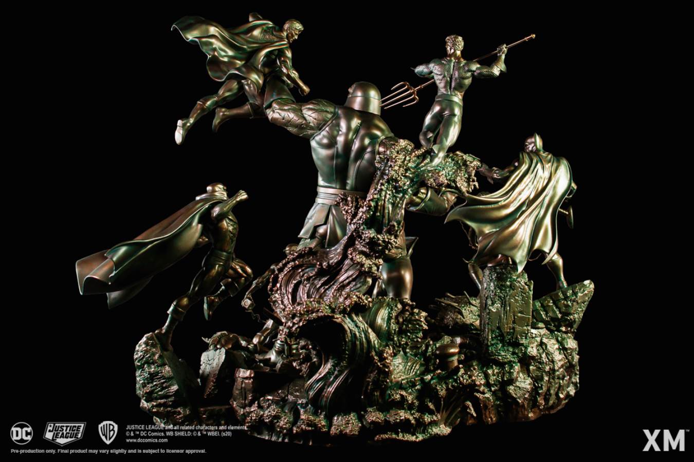 JLA VS Darkseid Ver B (Faux Bronze)