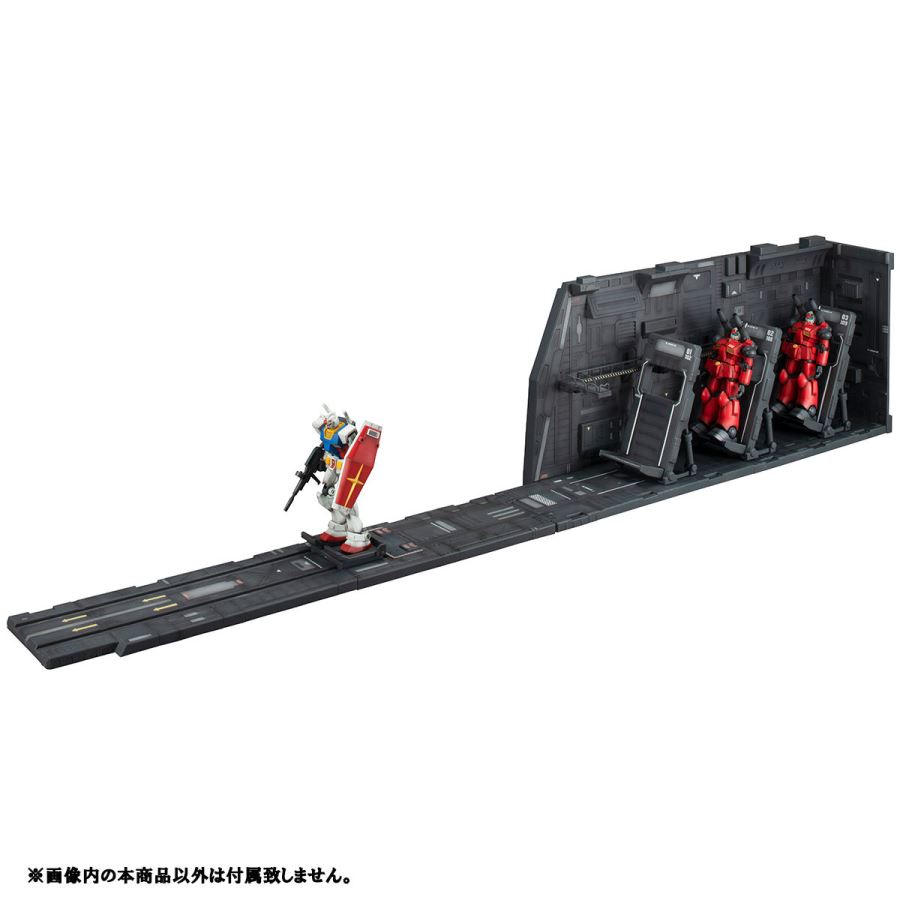 Mobile Suit Gundam - White Base Catapult Deck 1/144