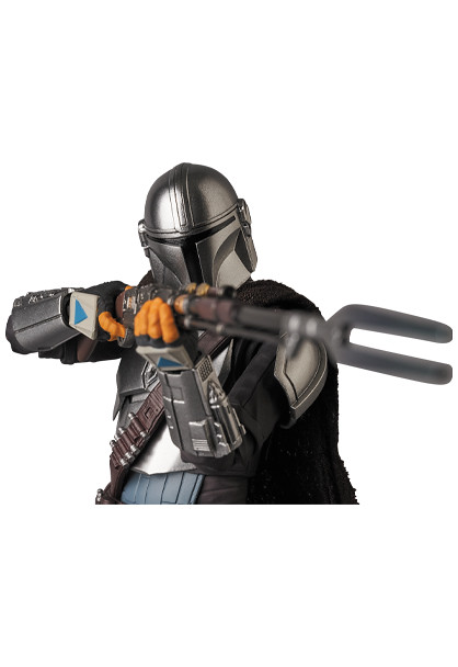 No.129 MAFEX MANDALORIAN