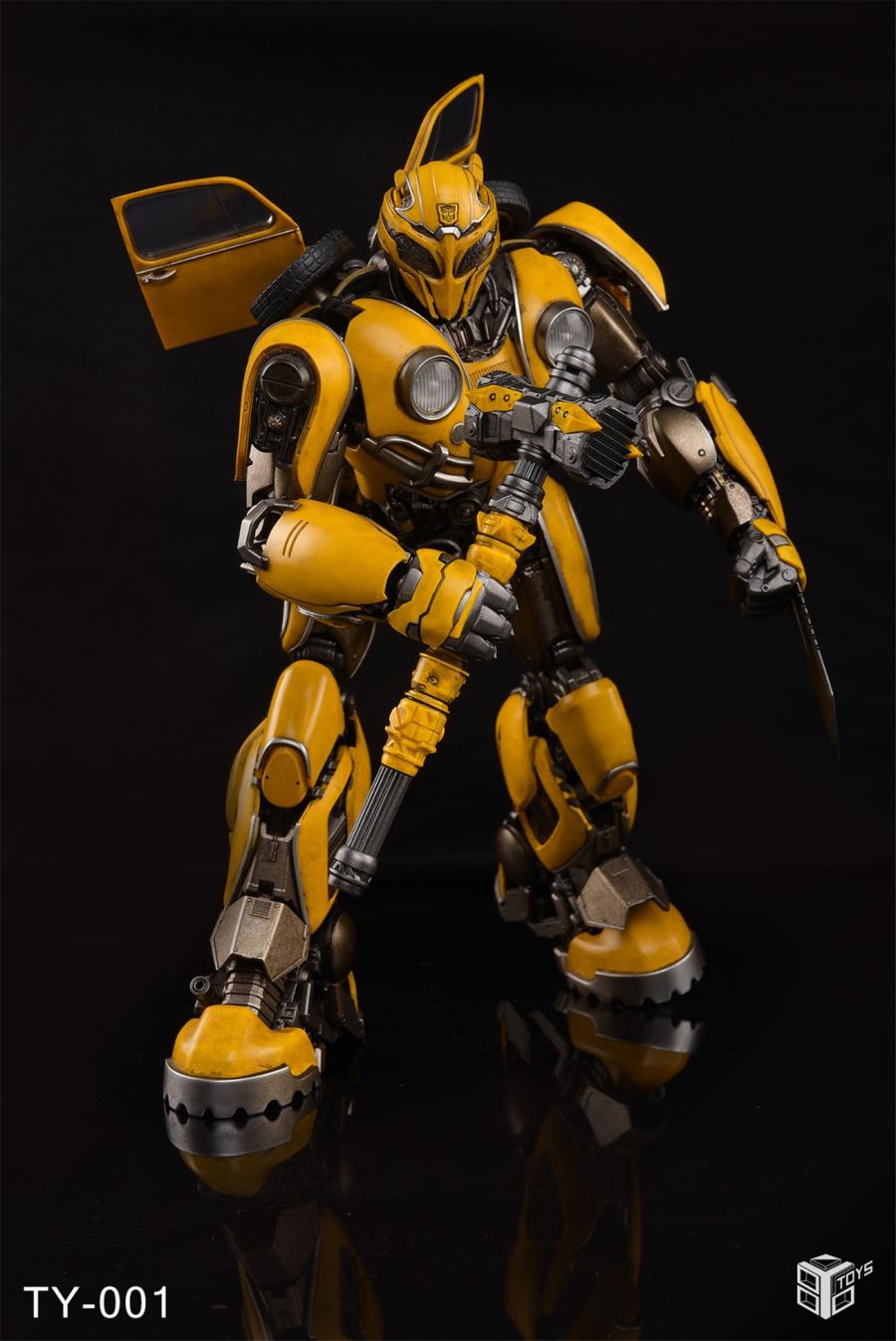 8-inch Bumblebee Accessories Kit