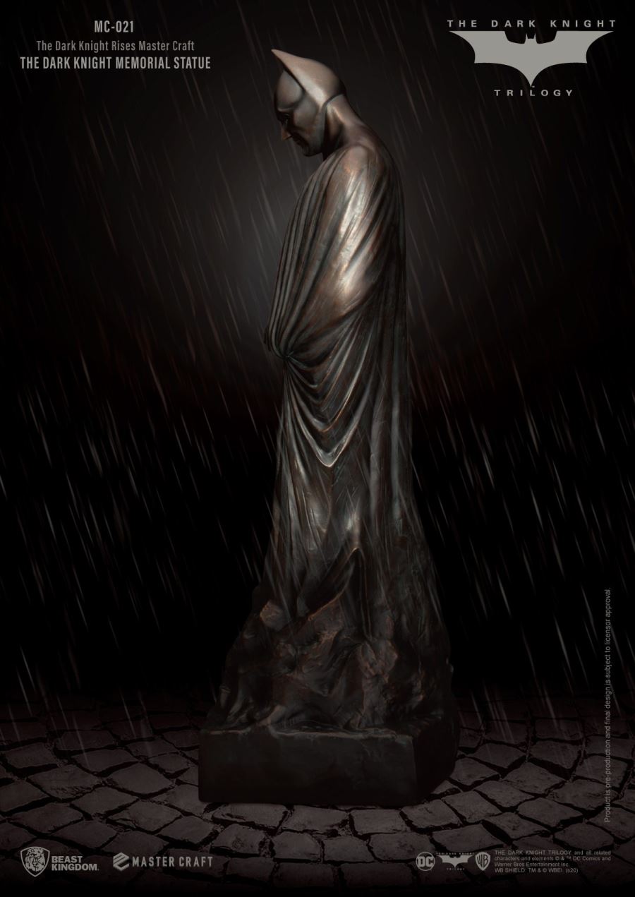 MC-021 Dark Knight Memorial Statue