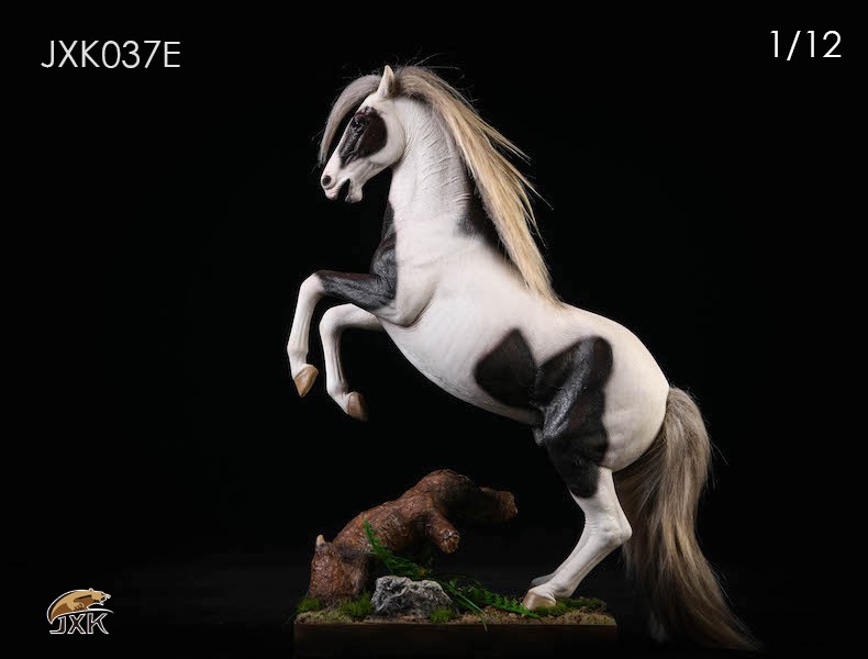 1/12 Warm - Blooded Horse 2.0 War Horse Version