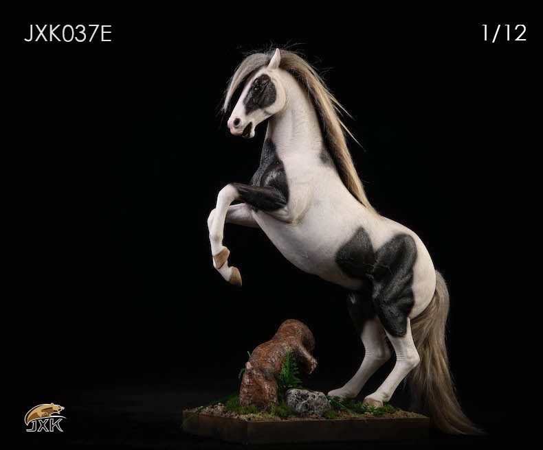 1/12 Warm - Blooded Horse 2.0 War Horse Version