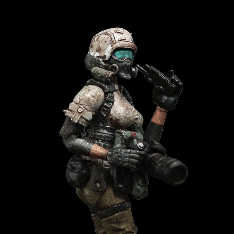 FAV-A28 War Correspondent Set