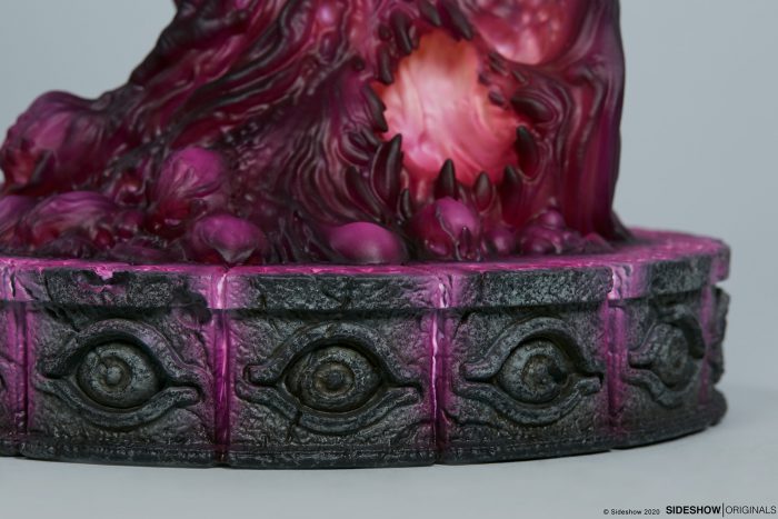 The Dark Sorceress - Guardian of the Void
