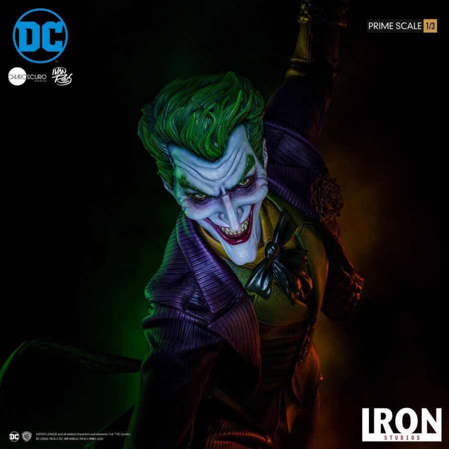 The Joker Prime Scale 1/3 - DC Comics by Ivan Reis