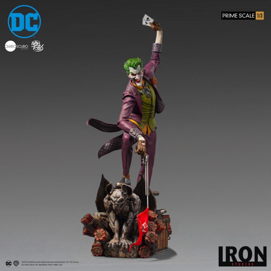 The Joker Prime Scale 1/3 - DC Comics by Ivan Reis