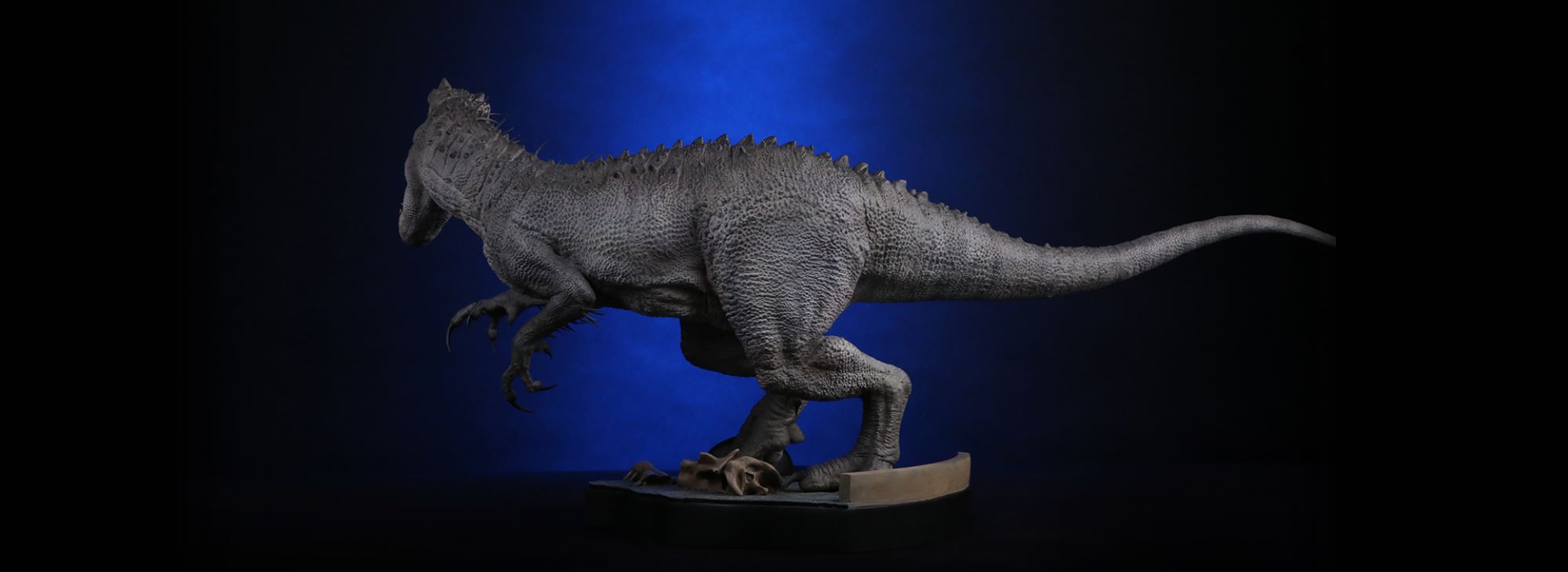 Jurassic World – Indominous Rex 1/24 Scale Statue