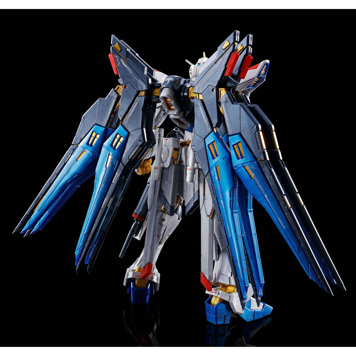 Mobile Suit Gundam SEED Destiny -RG 1/144 Strike Freedom Gundam [Titanium Finish]