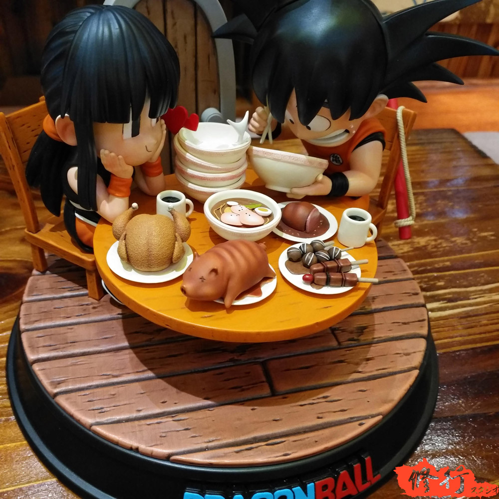 Happy Dining Goku & Chichi