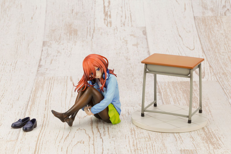 The Quintessential Quintuplets Miku Nakano 1/8