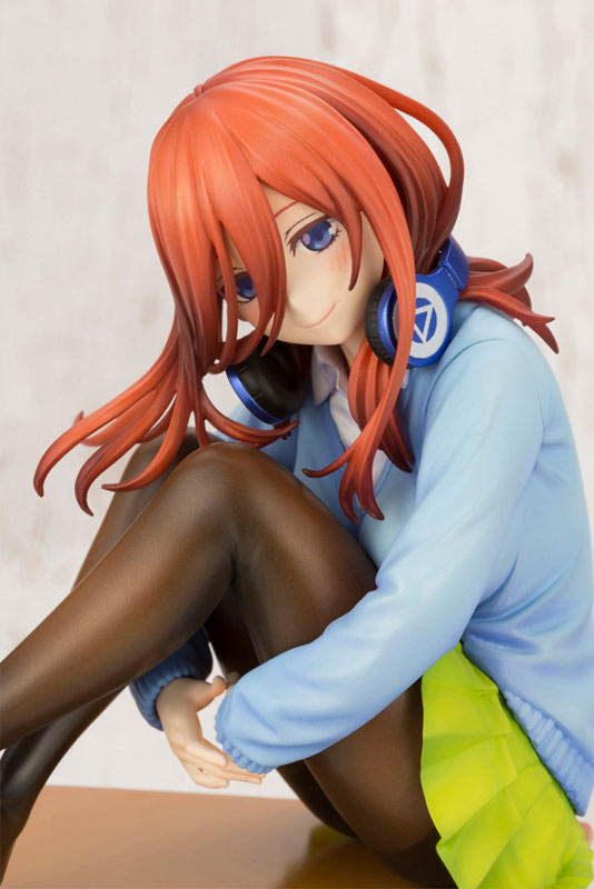 The Quintessential Quintuplets Miku Nakano 1/8